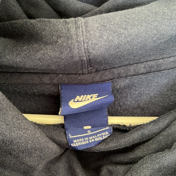 Nike Huskies pullover womens sweatshirt size large - Picture 4 of 5